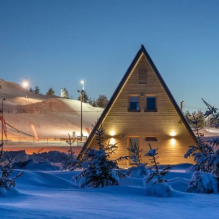 Tuhamaee Hosteli Puhkemaja Kiviõli Exterior foto