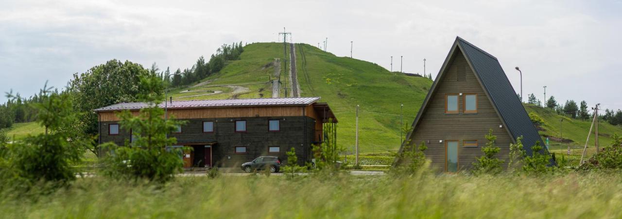 Tuhamaee Hosteli Puhkemaja Kiviõli Exterior foto